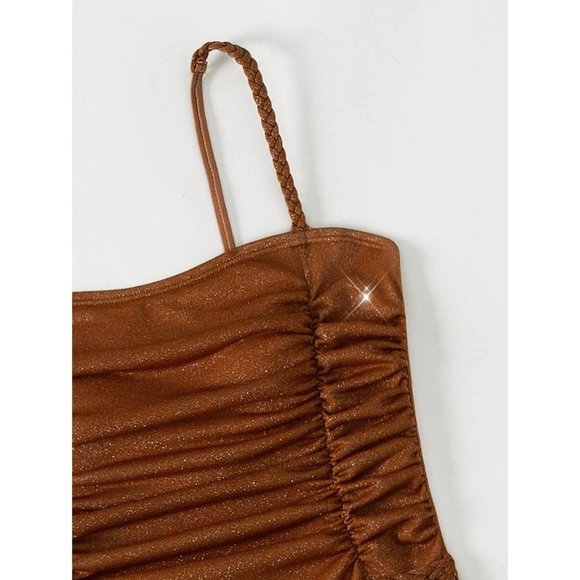 NEW Ruched Ring Linked Belted One Piece Swimsuit M - Picture 4 of 7